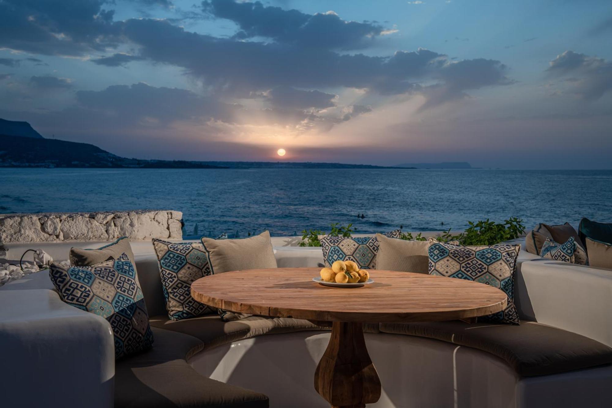 Parthenis Beach, Suites By The Sea Malia Eksteriør bilde