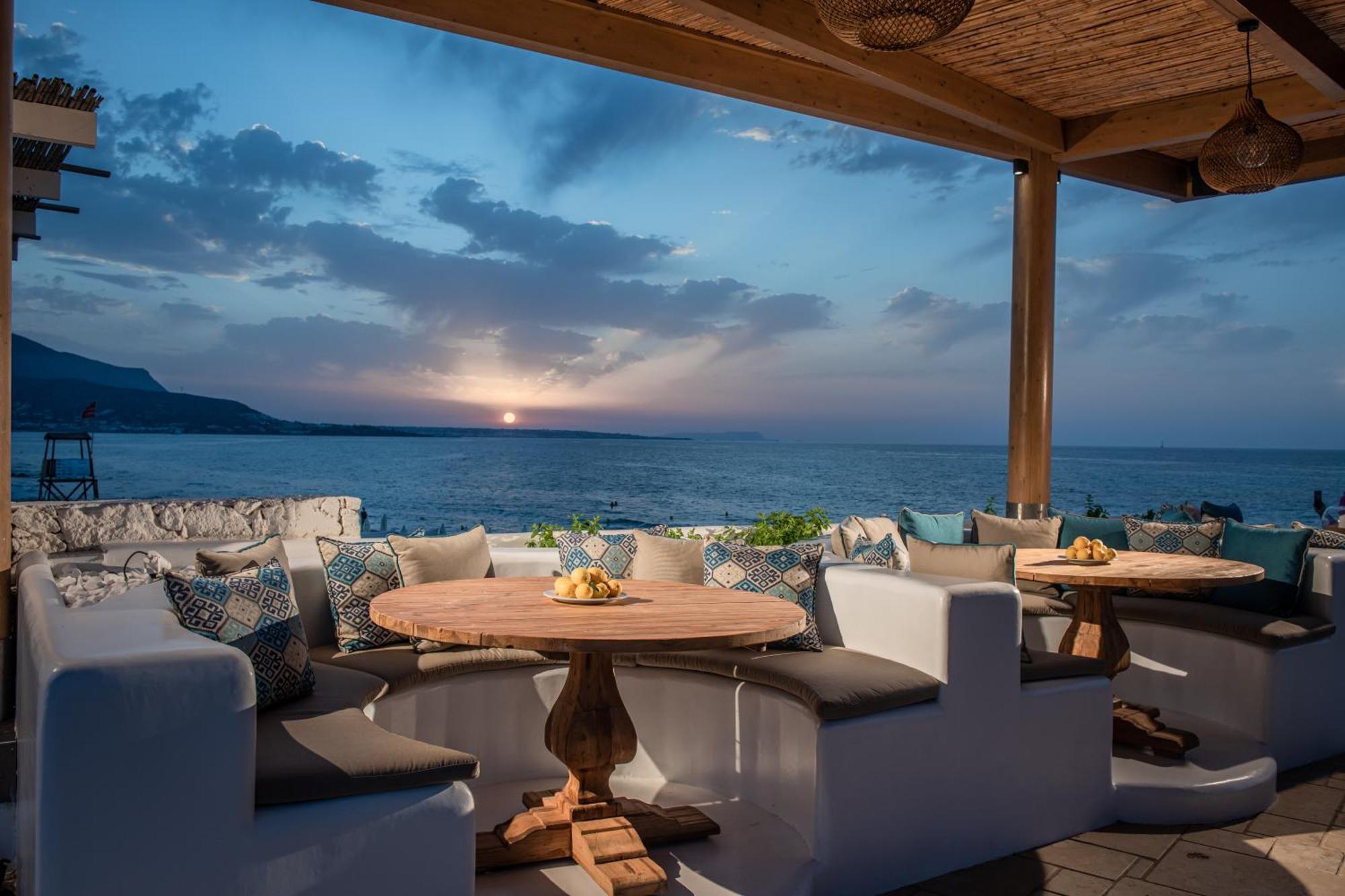 Parthenis Beach, Suites By The Sea Malia Eksteriør bilde