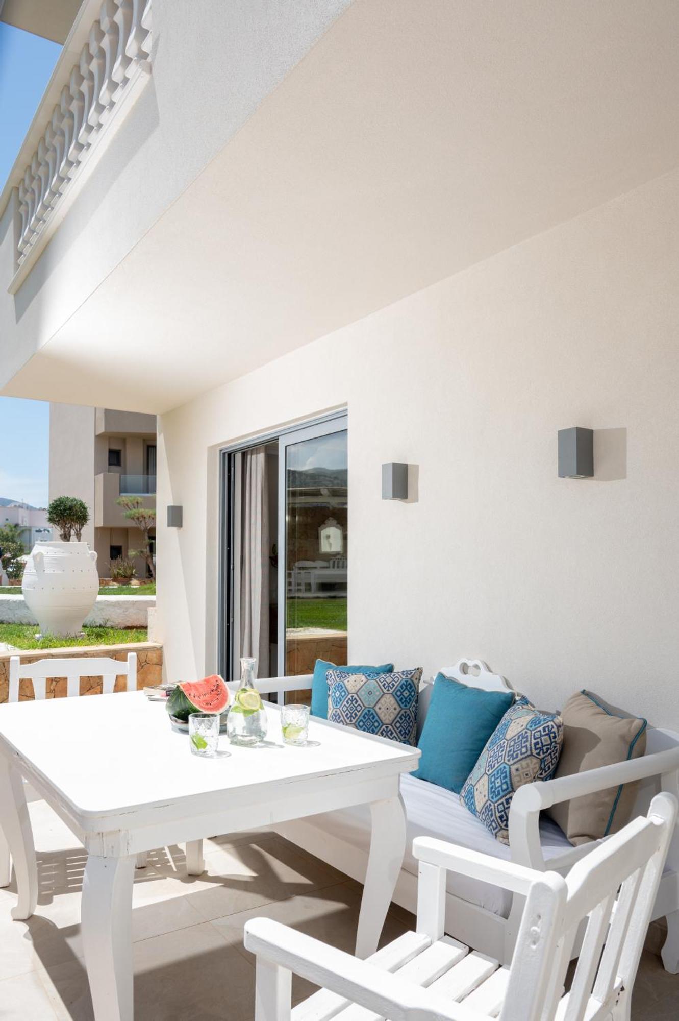 Parthenis Beach, Suites By The Sea Malia Eksteriør bilde