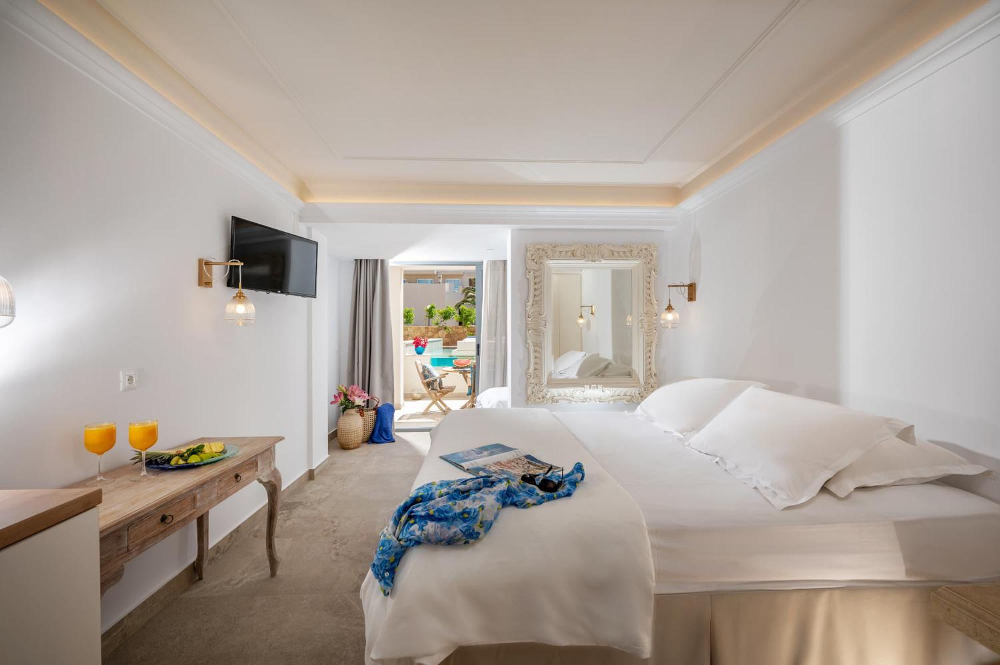 Parthenis Beach, Suites By The Sea Malia Eksteriør bilde